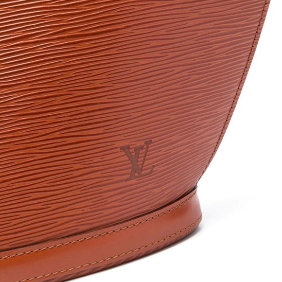 LOUIS VUITTON Epi Saint Jacques GM - Picture 5 of 13